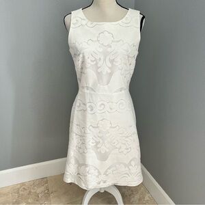 Daniel Cremieux White Sleeveless Sheath Dress Scoop Neck Mini